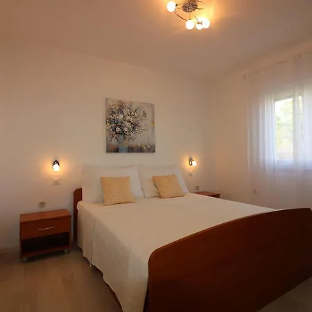 Hotel Ferienhaus-in-porec-mit-pool-melisa-6 3*