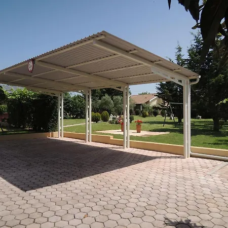 Ferienhaus-in-porec-mit-pool-melisa-6 3*